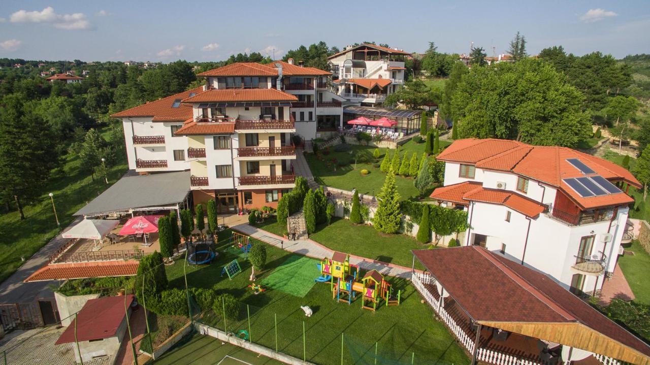 Park Hotel Arbanassi Buitenkant foto